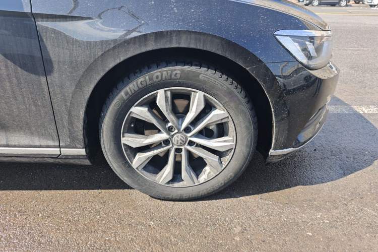 Used Volkswagen Magotan 2017 380TSI DSG Luxury Model
