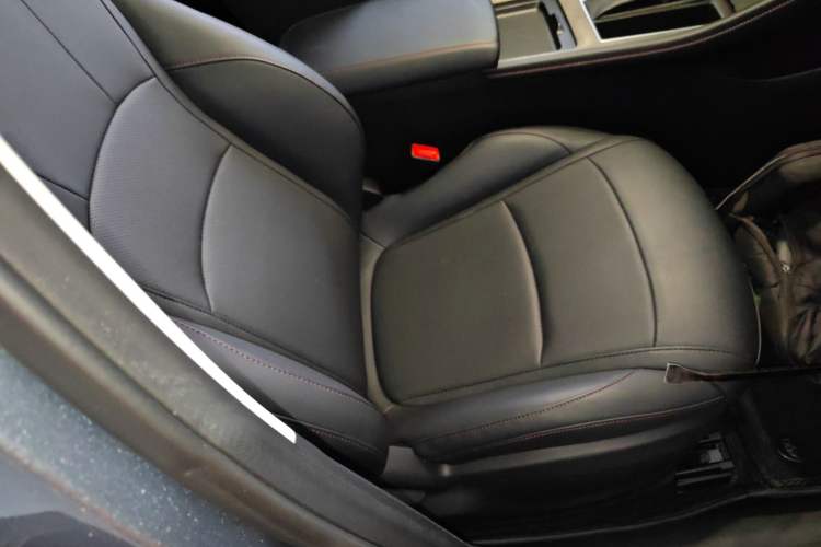 Used Roewe i5 2024 1.5L CVT Luxury Edition
