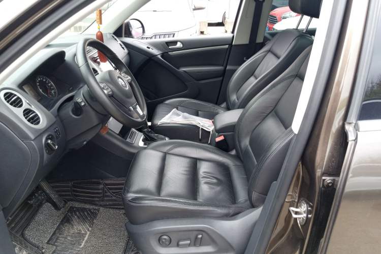 Used Volkswagen Tiguan 2013 1.8TSI Automatic Two-Wheel Drive Luxury Model Left Front Seat