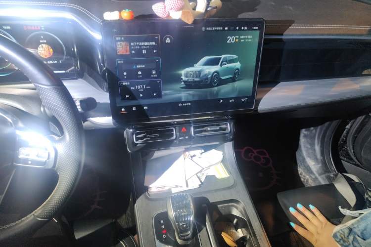 Used GAC Trumpchi GS8 2022 Flagship Series 2.0 TGDI Four-Wheel Drive Luxury Smart Connectivity Version (7 Seats) Audio And AC Panel