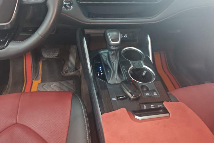 Used Toyota Crown Kluger 2023 2.5L HEV Four-Wheel Drive Flagship Edition