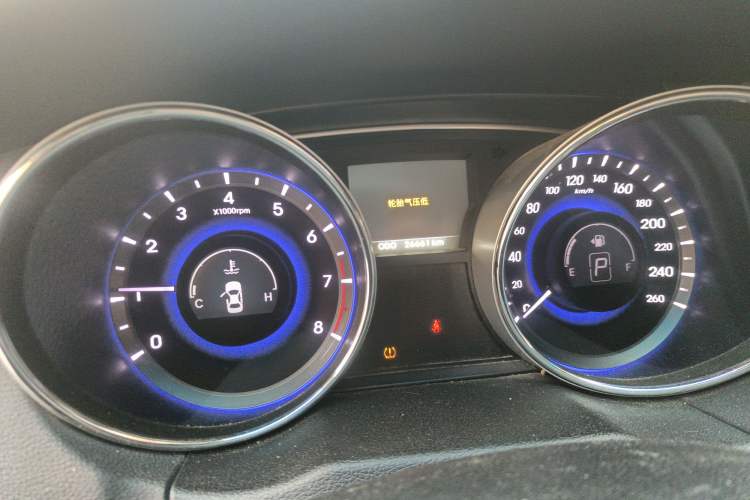 Used Hyundai Sonata 2015 Classic 2.0L Automatic Luxury Edition