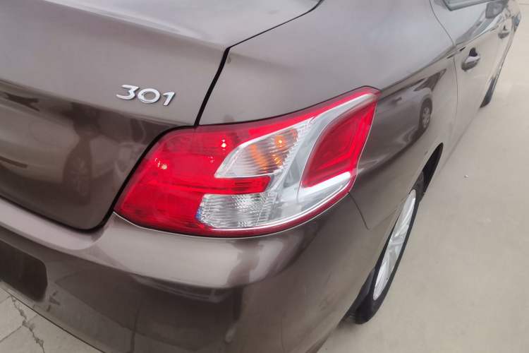 Used Peugeot 301 2016 1.6L Automatic Comfort Edition Right Rear Taillight