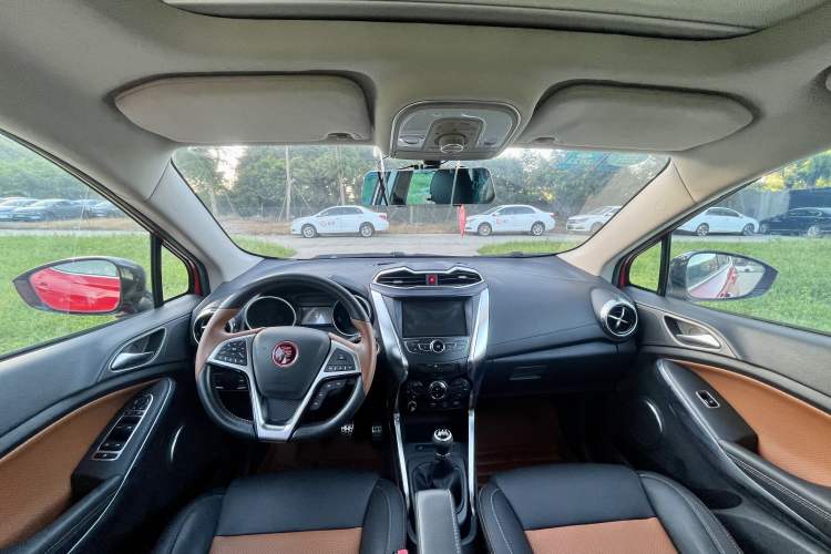 Used BYD Yuan 2016 1.5L Manual Luxury Version
