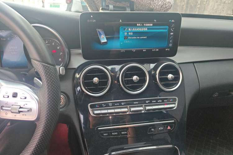 Used Mercedes-Benz C-Class 2019 C 260 Sport Edition Audio And AC Panel