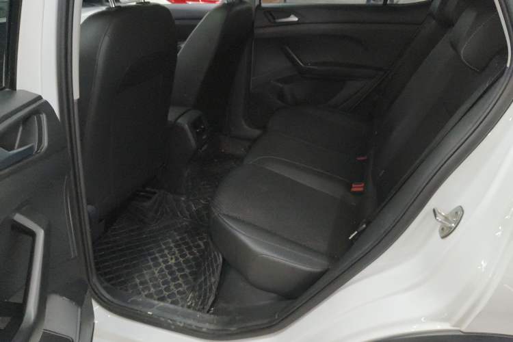 Used Volkswagen Tacqua 2021 1.5L Automatic Yue Zhi Lian Edition Left Rear Seat