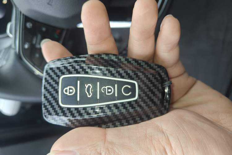 Used Geely Auto Preface 2021 Revised Version 2.0TD Luxury Edition Vehicle Key