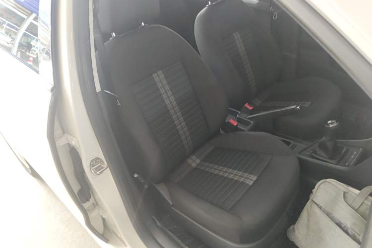 Used Volkswagen Lavida 2019 Lavida Start 1.5L Manual Fashion Edition China VI Standard