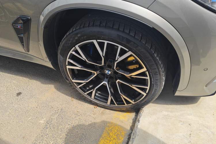 Used BMW X5 M 2022 X5 M
