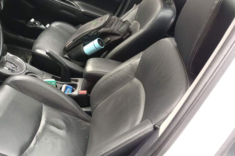 Used Mitsubishi ASX 2011 2.0 L Two-Wheel Drive XuanYi Version Left Front Seat