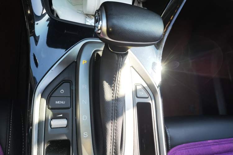 Used GAC Trumpchi GS4 2022 270T Automatic Smart Drive Navigation Edition (Upgraded Version) Gear Lever