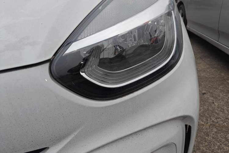 Used Roewe Clever 2021 302km All-Round Version