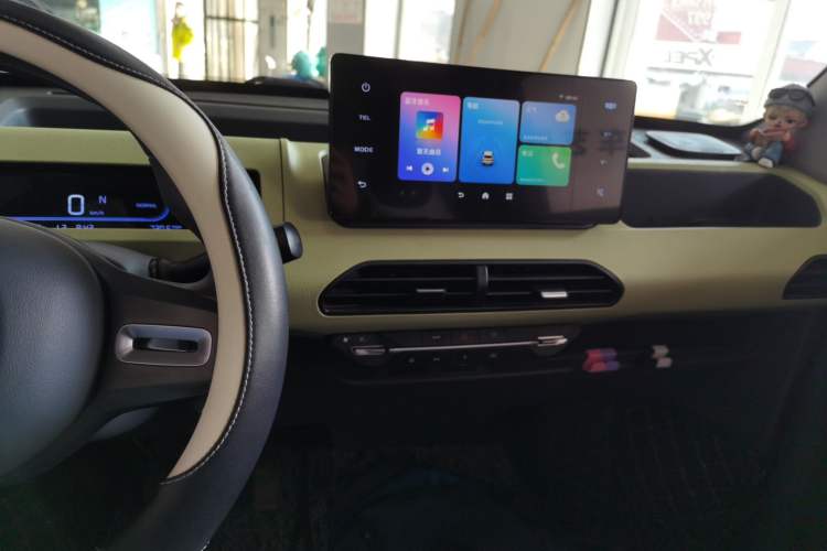 Used Geely Galaxy Panda 2023 Panda Mini New Year Edition Treasure Bear