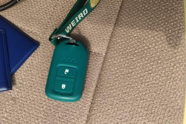 Used Honda Jade 2016 1.8L Automatic Comfort Elite Version 5 Seats Vehicle Key