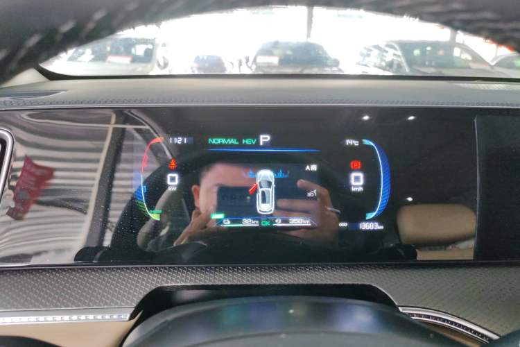 Used BYD Song Pro New Energy 2025 Second-Generation DM-i 75KM Overachiever Trim Instrument Cluster