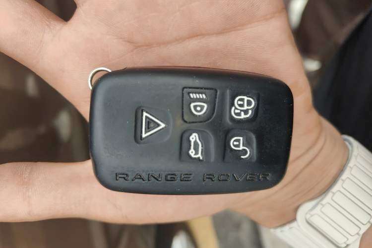 Used Land Rover Range Sport 2012 3.0 TDV6 HSE Diesel Edition Vehicle Key