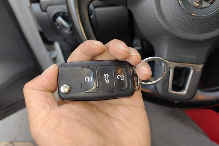 Used Volkswagen Golf 2012 1.6 Manual Comfort Edition
