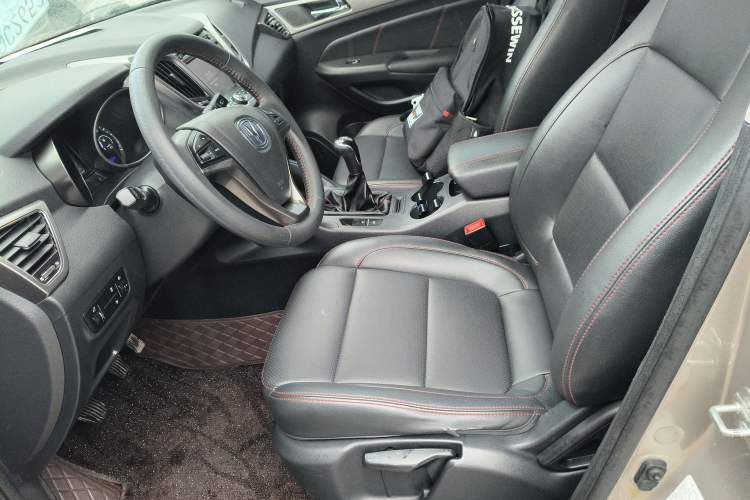 Used Changan CS75 2014 2.0L Manual Luxury Version China IV Standard