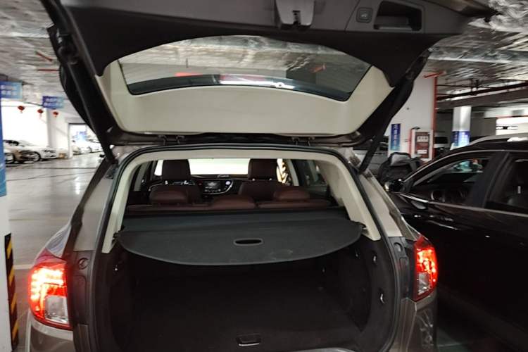 Used Buick Envision 2014 28T Four-Wheel Drive Elite Model
