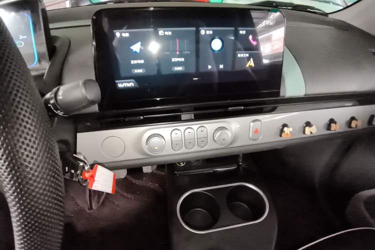 Used CHANGAN NEVO Lumin 2025 205 km Xiangqin Version Audio And AC Panel