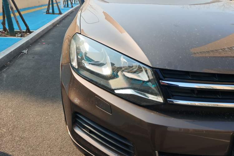 Used Volkswagen Touareg 2015 3.0 TSI Luxury Model
