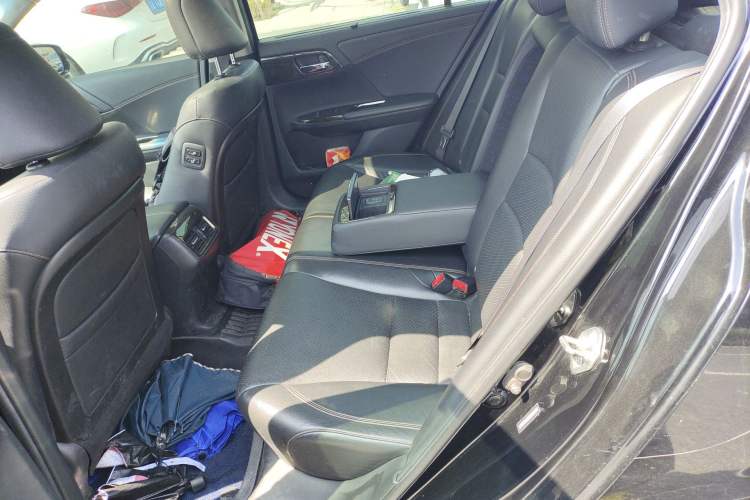 Used Honda Accord 2014 3.0L VTI Prestige Edition Left Rear Seat