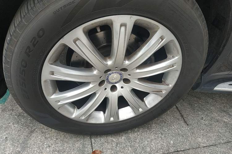 Used Mercedes-Benz GLE Coupe 2017 GLE 320 4MATIC Coupe SUV Left Front Wheel Hub