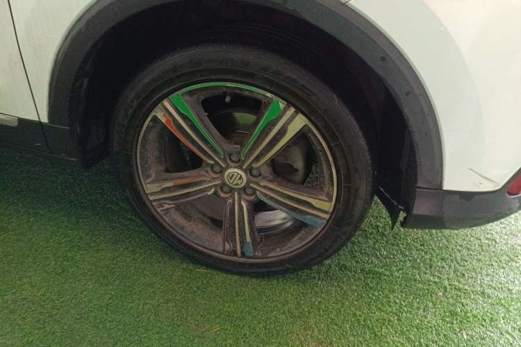 Used MG ZS 2017 16T Automatic Prestige Edition Right Front Wheel Hub