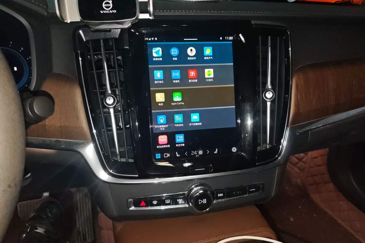 Used Volvo S90 2022 B5 Zhiyuan Luxury Edition