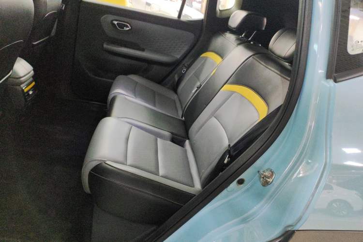 Used AION Y 2022 70 Intelligent Edition Lithium Iron Phosphate
