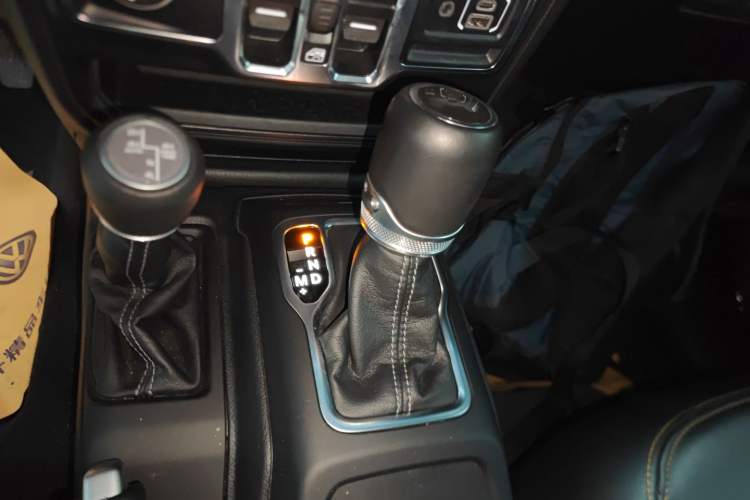 Used Jeep Wrangler 2024 2.0T Sahara Four-Door Edition