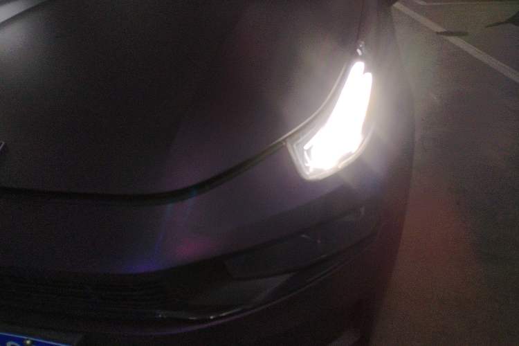 Used Lynk & Co 03 2022 1.5TD DCT JingPlus Left Front Headlight