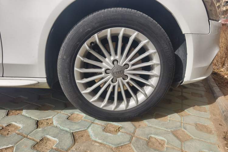 Used Audi A4L 2015 35 TFSI Automatic Comfort Model
