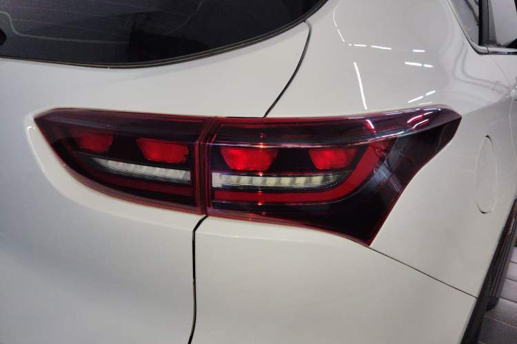 Used JETOUR X70 2023 1.5T Manual Overdrive Version 5 Seats
