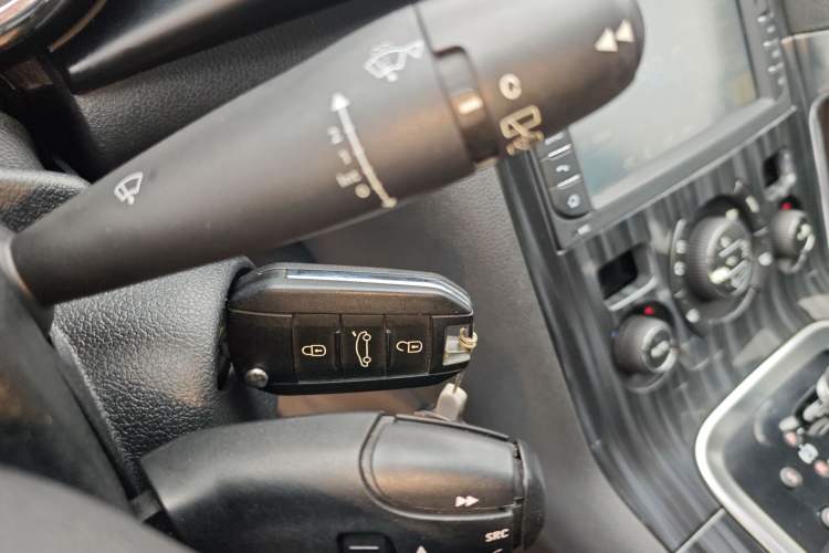 Used Peugeot 3008 2013 1.6THP Automatic Trend Edition Vehicle Key