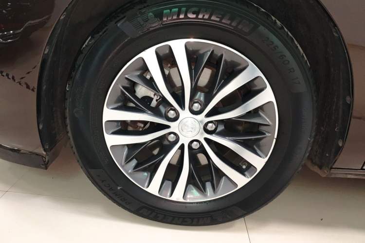 Used Buick GL8 2020 ES Land Cruiser 653T Luxury Edition
