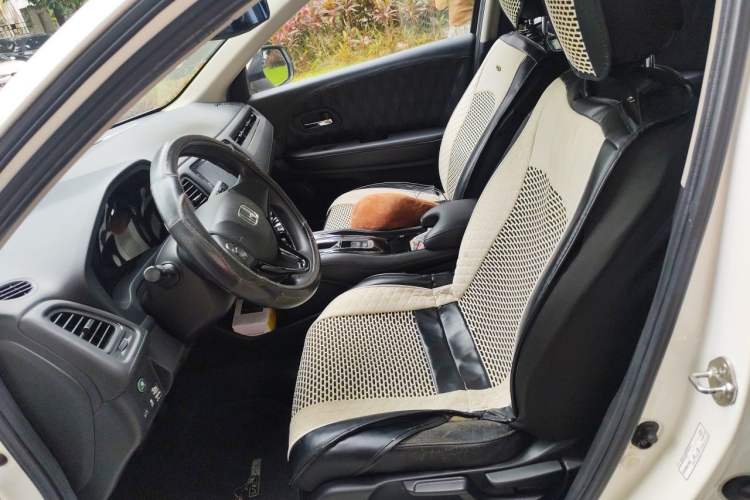 Used Honda Vezel 2015 1.5L CVT two-wheel drive Comfort trim