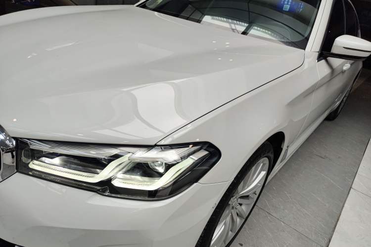Used BMW 5 Series 2022 Updated 530Li Luxury Edition Premium Package Left Front Headlight