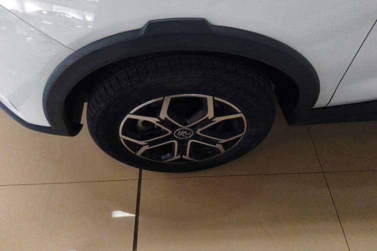 Used BYD Yuan Pro 2021 401 km Deluxe Version Exterior 7