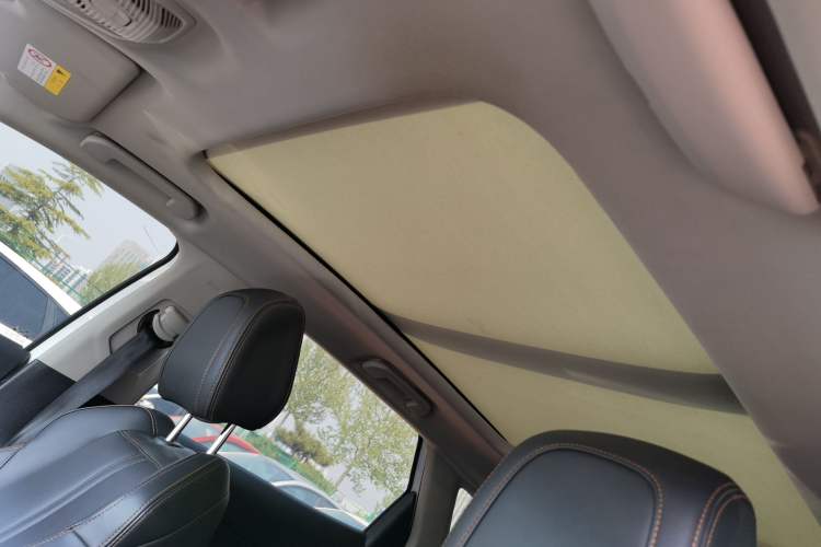 Used Peugeot 4008 2019 350THP First Edition Headliner