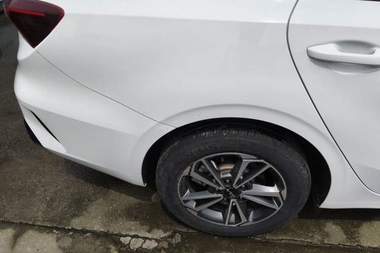 Used Kia K3 2024 1.5L CVT Comfort Plus Edition Right Rear Wheel Hub