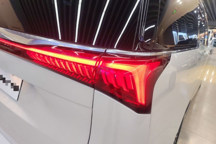 Used Buick Century 2023 2.0T Seven-Seater Deluxe Edition
