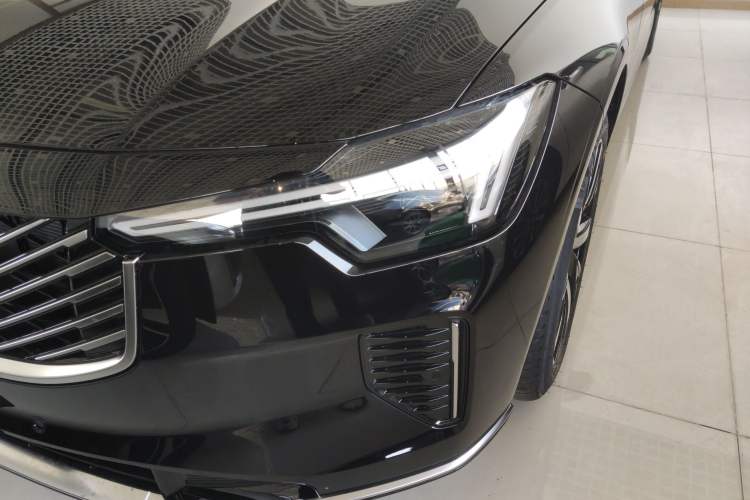 Used Volvo S90 2026 B5 Zhiyi Luxury Edition