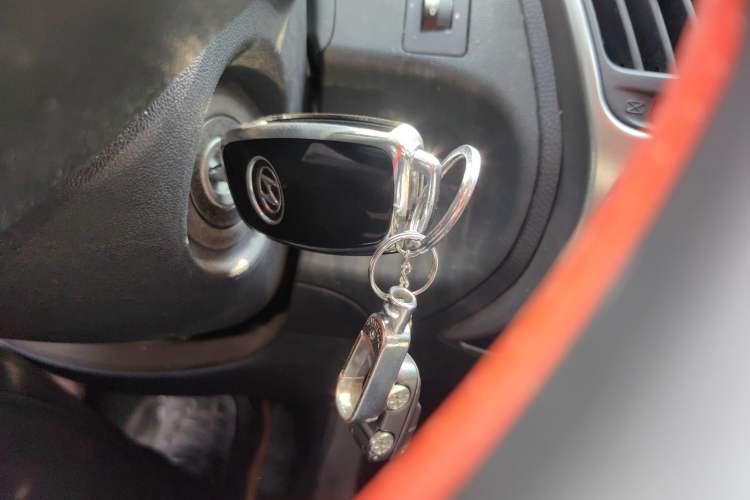 Used Hyundai ix35 2013 2.0L Automatic 2WD Comfort GL China IV Standard