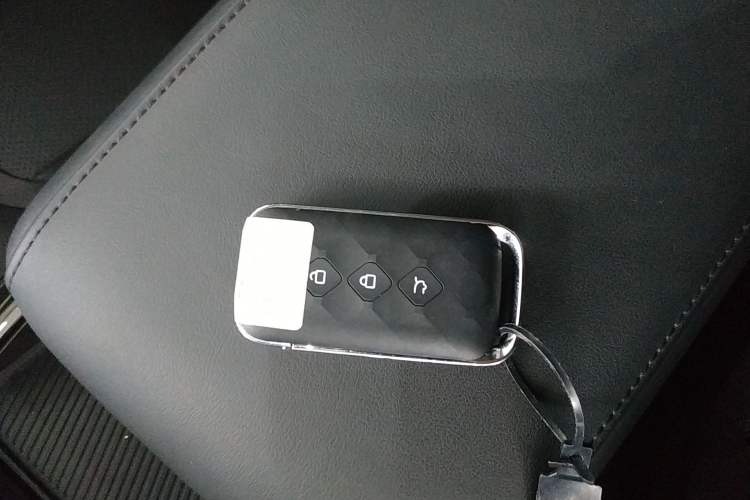 Used Wuling Xingguang 2024 Co-Creation Edition 510 Advanced Model