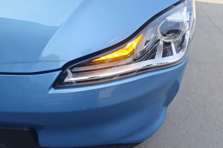 Used NETA V 2021 Standard Range Upgrade Model
