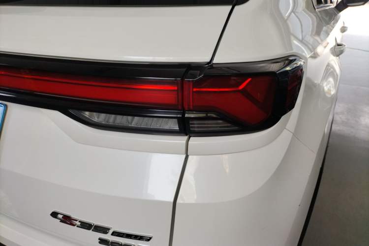 Used CHANGAN CS35PLUS 2022 Blue Whale NE 1.4T DCT Luxury Model Right Rear Taillight