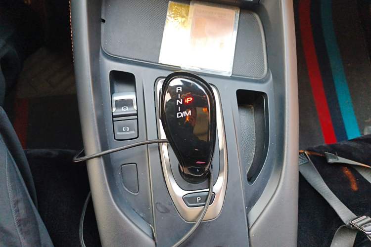 Used Haval F7 2021 1.5T Two-Wheel Drive i-Type Gear Lever