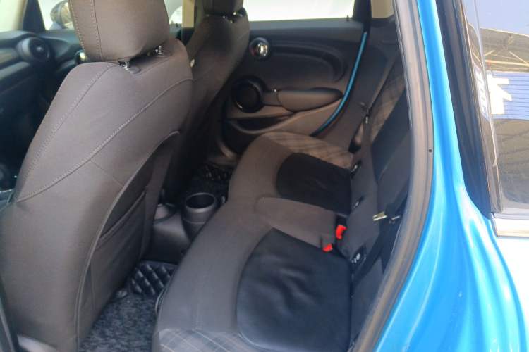 Used MINI MINI 2015 1.5T COOPER Fun Five-Door Edition