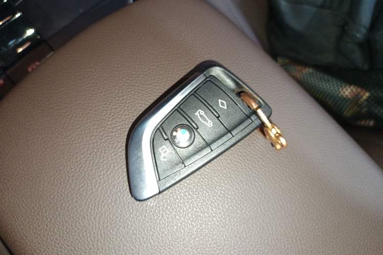 Used BMW iX3 2023 Leading Model
